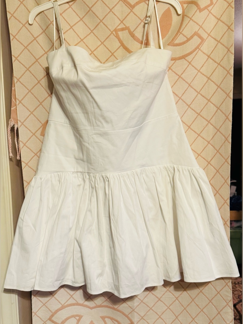 Abercrombie & Fitch White Sleeveless Dress with Thin Straps